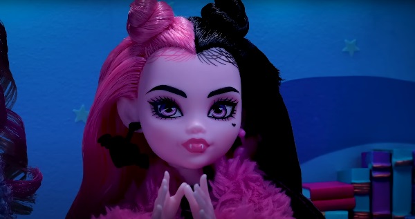 Draculaura (Creepover Party)